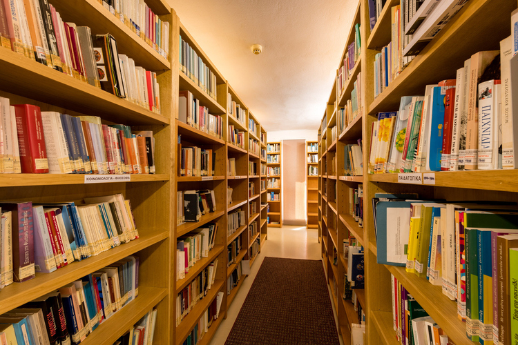 Pyrgos Central Public Library 25