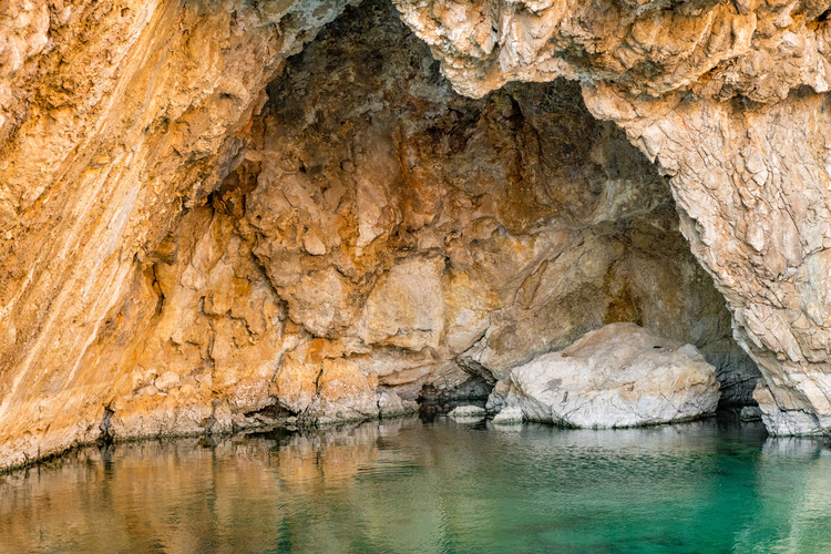 Kaiafas Lake-Hot Springs 6