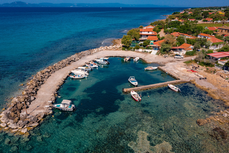 Glyfa Beach 8