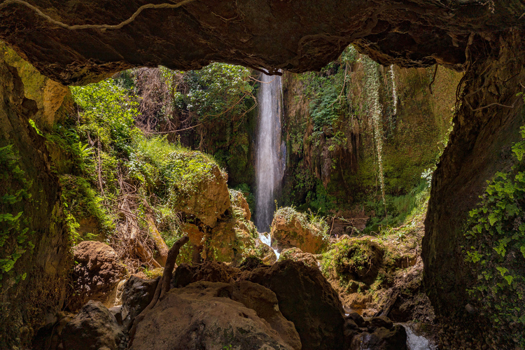 Nemouta Waterfalls 18