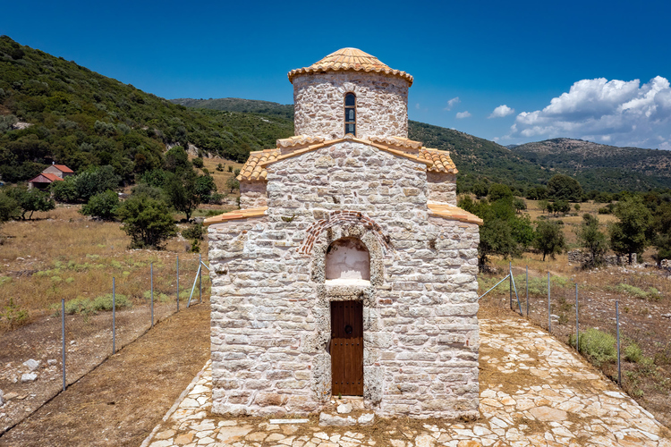 Church of Pammegistoi Taxiarches 7