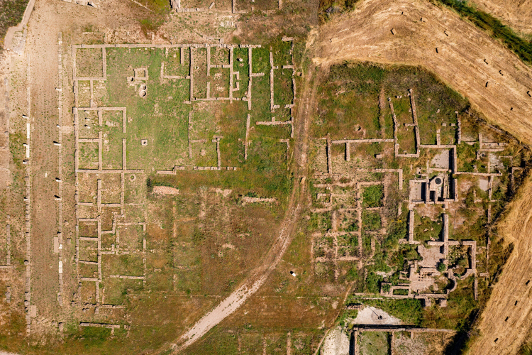 Archaeological Site of Elis 5