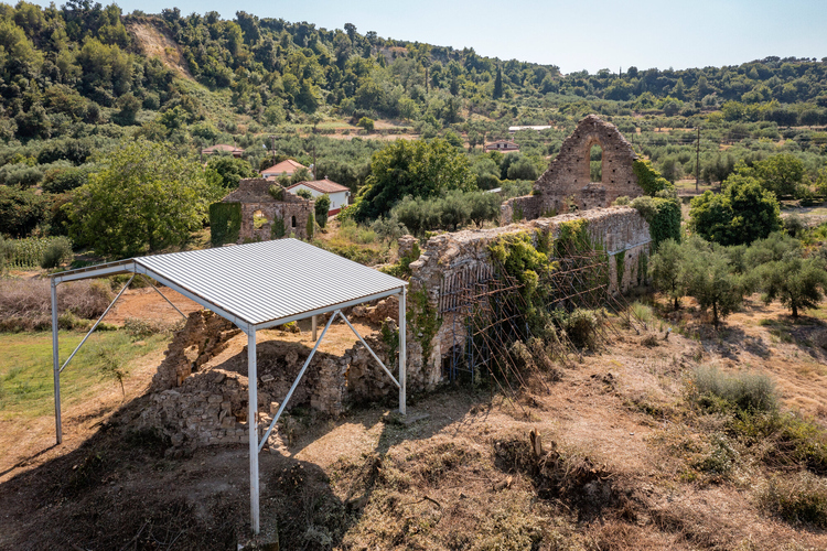 Μονή Ίσοβας 4