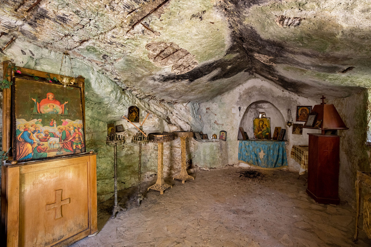 The Falls of Neda 19