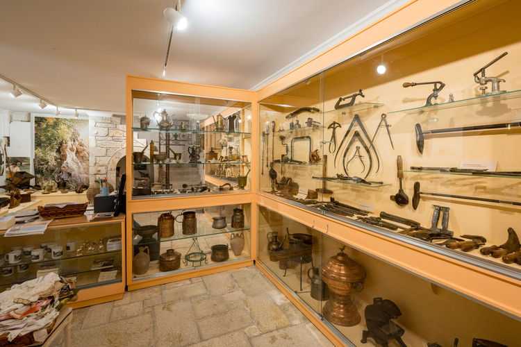 Folklore Museum of New Figaleia 18