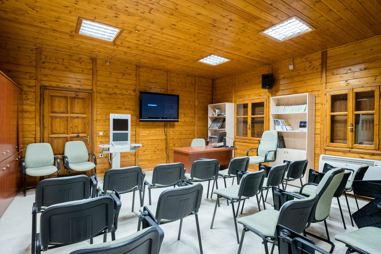  Environmental Museum - Foloi Oak Forest Informati...