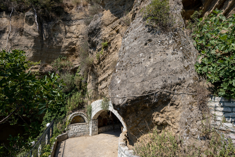 Panagia tou Varkou Cave 15