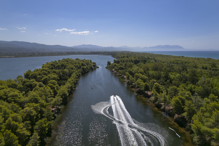 Water skiing in Kaiafas