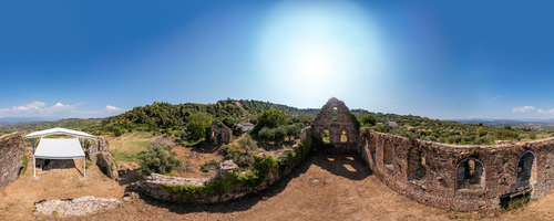 Φράγκικη Μονή Ίσοβας